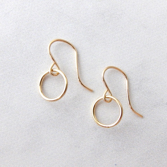 Mini circle earrings 14k gold filled - Picture 1 of 3